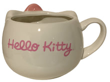 Cargar imagen en el visor de la galería, Tarro Hello Kitty 3D de cerámica 591 ml Taza