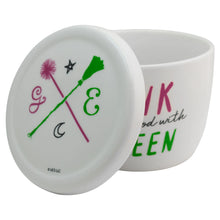 Cargar imagen en el visor de la galería, Wicked Taza de Porcelana con Tapa, Cuchara y Caja de Regalo Wicked 580ml