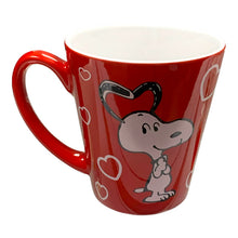 Cargar imagen en el visor de la galería, Taza Snoopy Cónica tarro Corazones San Valentín