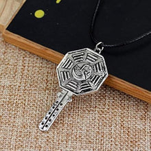 Cargar imagen en el visor de la galería, Collar iniciativa Dharma lost llave