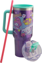 Cargar imagen en el visor de la galería, Hello Kitty & Friends Termo Alto Doble Pared Con Asa Y Popote Kuromi, My Melodí, Pompompurin, Cinamonroll Capacidad 1. 2 L
