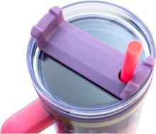 Cargar imagen en el visor de la galería, Wicked Termo Alto Doble Pared Con Asa Y Popote Glinda, Capacidad 1.2 L