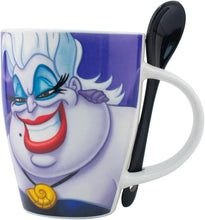 Cargar imagen en el visor de la galería, Set Villanas de Disney 2 tazas con cucharas de cerámica MD2 Ursula y Evil Queen
