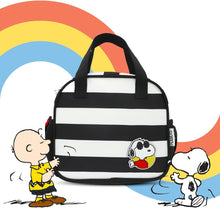 Cargar imagen en el visor de la galería, Lonchera Escolar Snoopy Lentes De Sol