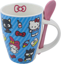 Cargar imagen en el visor de la galería, Juego De 2 Tazas Hello Kitty & Amigos De Porcelana Con Cuchara, Colección Sanrio, Hello Kitty & Friends, My Melody Kuromi Keroppi Badtz-Maru Pochacco Pompompurin Tazas para Bebidas Calientes, Color Azul y Rosa, Capacidad 310 ml con Caja de Regalo