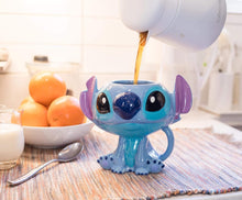 Cargar imagen en el visor de la galería, Stitch Taza 3D Sentado de Ceramica capacidad 591 ml Lilo & Stitch Disney