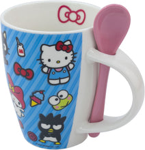 Cargar imagen en el visor de la galería, Juego De 2 Tazas Hello Kitty & Amigos De Porcelana Con Cuchara, Colección Sanrio, Hello Kitty & Friends, My Melody Kuromi Keroppi Badtz-Maru Pochacco Pompompurin Tazas para Bebidas Calientes, Color Azul y Rosa, Capacidad 310 ml con Caja de Regalo