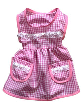 Cargar imagen en el visor de la galería, Mandil para Perro Estilo Doñita Disfraz Dogñita Cuadros con Encaje y Bolsillos