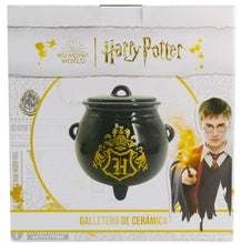 Cargar imagen en el visor de la galería, Galletero Harry Potter de Cerámica Escudo Hogwrts, Caldero Mágico en 3D con Tapa Hermética y Caja de Regalo