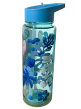 Cargar imagen en el visor de la galería, Stitch Botella Tapa con Asa y Popote Plegable de Plástico, Capacidad 700 ml