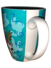 Cargar imagen en el visor de la galería, Stitch Tarro Belly de Porcelana Taza en caja de regalo 500 ml