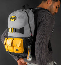 Cargar imagen en el visor de la galería, Batman Mochila Back Pack Porta Laptop Classic Style