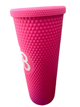 Cargar imagen en el visor de la galería, Vaso Barbie Texturizado Tachuelas con popote termico capacidd 24 onzas