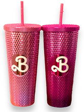 Cargar imagen en el visor de la galería, Vaso Barbie Texturizado Tachuelas con popote termico capacidd 24 onzas