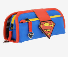 Cargar imagen en el visor de la galería, Superman Lapicera DC Classic Estuchera Porta lapices