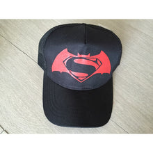 Cargar imagen en el visor de la galería, Gorra Batman Vs Superman Comics Varios Colores