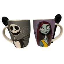 Cargar imagen en el visor de la galería, Jack & Sally Juego de 2 Tarros con Cuchara de pareja San Valentin Tazas Novios