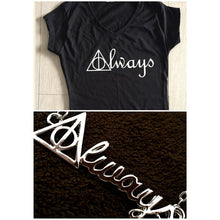 Cargar imagen en el visor de la galería, Pkt Playera & Collar Always Harry Potter Reliquias