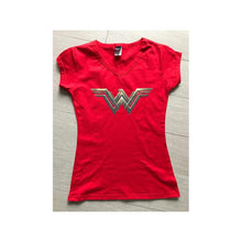 Cargar imagen en el visor de la galería, Pkt 2 Playeras Wonder Woman Supergirl Dc Comics Personalizad