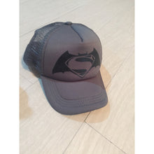 Cargar imagen en el visor de la galería, Gorra Batman Vs Superman Comics Varios Colores