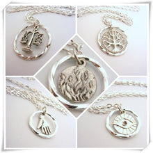 Cargar imagen en el visor de la galería, Divergente Collar Facciones Osadia, Abnegacion, Erudicion +