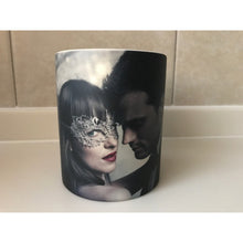 Cargar imagen en el visor de la galería, Cincuentra Sombras De Grey Taza Magica Fifty Shades