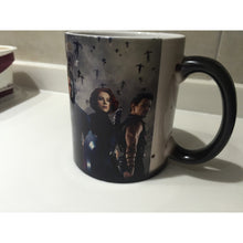 Cargar imagen en el visor de la galería, Avengers Taza Mágica Los Vengadores Capitan América Ironman
