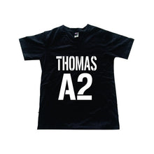 Cargar imagen en el visor de la galería, Playera Maze Runner La Cura Mortal Newt Thomas O Minho