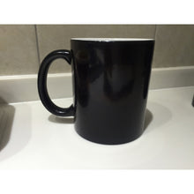 Cargar imagen en el visor de la galería, Batman Taza Magica Modelo 2 Negra