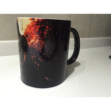 Cargar imagen en el visor de la galería, Batman Taza Magica Modelo 2 Negra