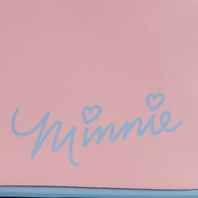 Cargar imagen en el visor de la galería, Loungefly Minnie Mouse Pastel Lunares