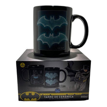 Cargar imagen en el visor de la galería, Batman Taza Mágica Brilla Obscuridad Dc Comics 340ml Caja