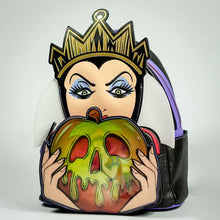 Cargar imagen en el visor de la galería, Evil Queen Loungefly Bolso manzana envenenada Blancanieves escena Mini BackPack Mini Mochila Bolsa lenticular
