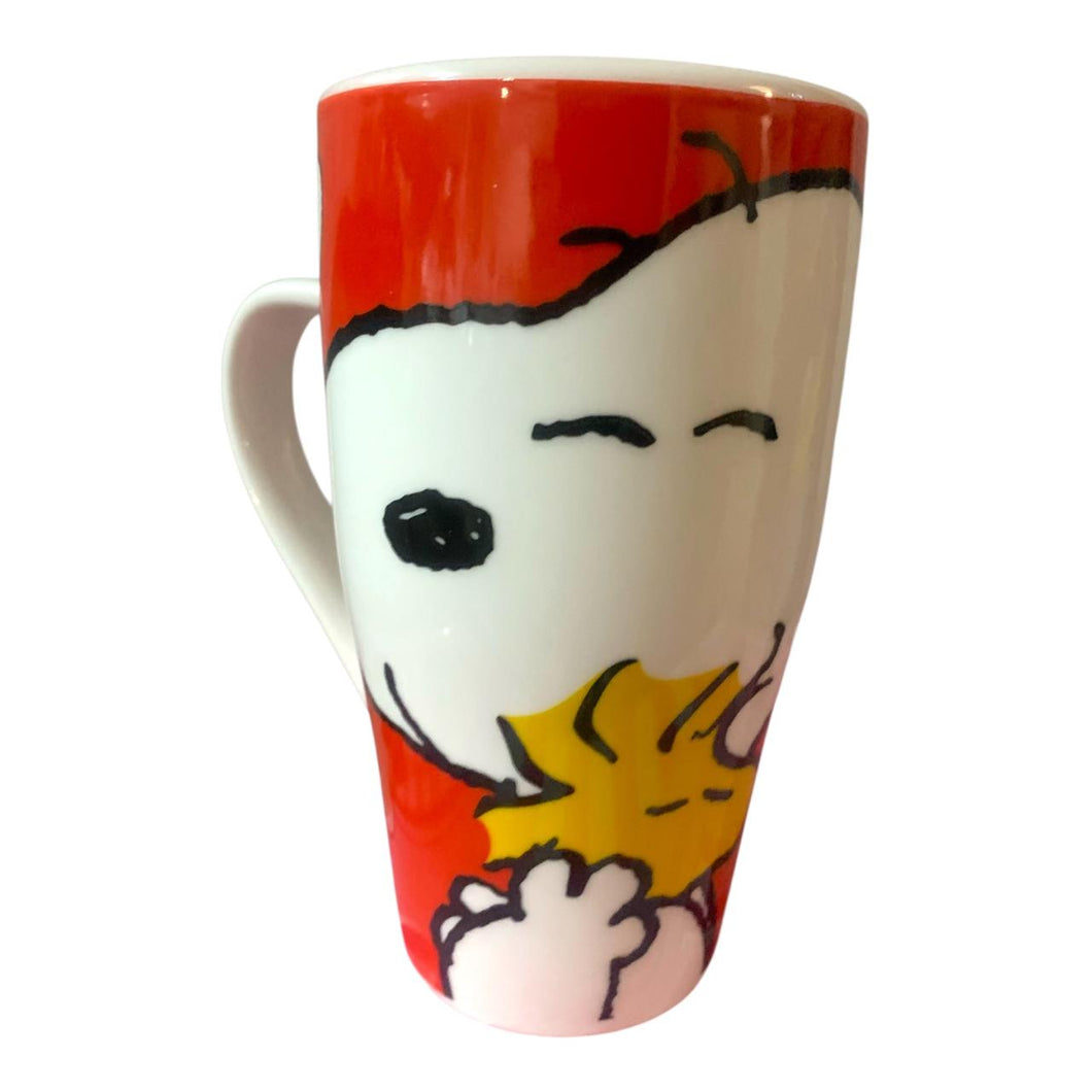 Taza Snoopy Trro de Porcelana con capacidad 540 ml con Asa Ergonómica