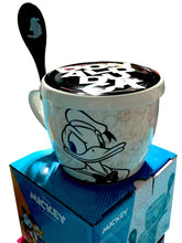 Cargar imagen en el visor de la galería, Pato Donald Taza de Porcelana con Tapa, Cuchara y Caja de Regalo 580 ml
