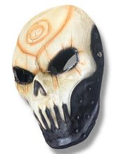 Cargar imagen en el visor de la galería, Mascara Free Fire Calavera Fibra De Vidrio Disfraz Halloween Cosplay
