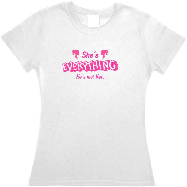 Playera Barbie She´s Everything he´s just Ken Dama/ Caballero/ Infantil/ Bebe