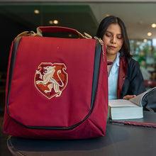 Cargar imagen en el visor de la galería, Harry Potter Lonchera Gryffindor hogwarts Edición Limitada
