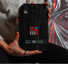 Cargar imagen en el visor de la galería, Star Wars Lapicera Estuchera Darth Vader
