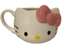 Cargar imagen en el visor de la galería, Tarro Hello Kitty 3D de cerámica 591 ml Taza
