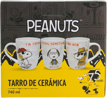 Cargar imagen en el visor de la galería, Snoopy Taza de cerámica para bebidas calientes de aniversario de Peanuts 740ml 75 aniversario
