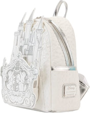 Cargar imagen en el visor de la galería, Loungefly Cenicienta Boda compartimentos Mini Back pack
