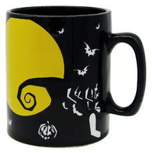 Cargar imagen en el visor de la galería, Taza Jack, Zero Y Luna Jumbo Tarro Big Tai Negro Capacidad 900 ml
