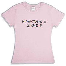 Cargar imagen en el visor de la galería, Playera Cumpleaños Vintage Friends Amigos MD1 Año Personalizable corte Infantil, Dama o Caballero
