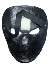 Cargar imagen en el visor de la galería, Mascara Free Fire Calavera Fibra De Vidrio Disfraz Halloween Cosplay
