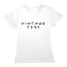 Cargar imagen en el visor de la galería, Playera Cumpleaños Vintage Friends Amigos MD1 Año Personalizable corte Infantil, Dama o Caballero
