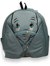 Cargar imagen en el visor de la galería, Bolso Dumbo tipo mochila mini back pack bolsa bordada nacional

