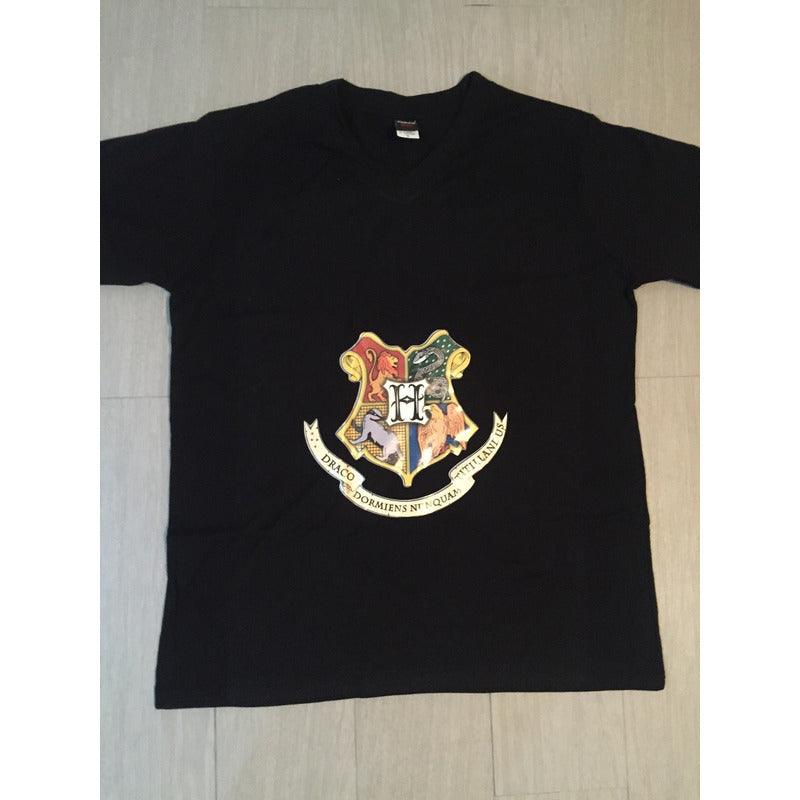 Playera Escudo Hogwarts / Slytherin Harry Potter