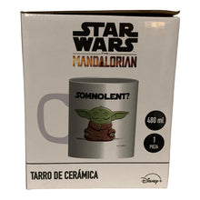 Cargar imagen en el visor de la galería, Taza Baby Yoda Mandalorian Disney 473 ml con Caja de Regalo

