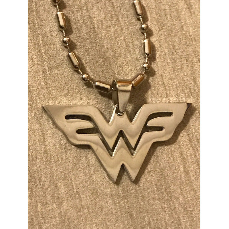 Collar Wonder Woman Mujer Maravilla Dc Comics Liga Justicia